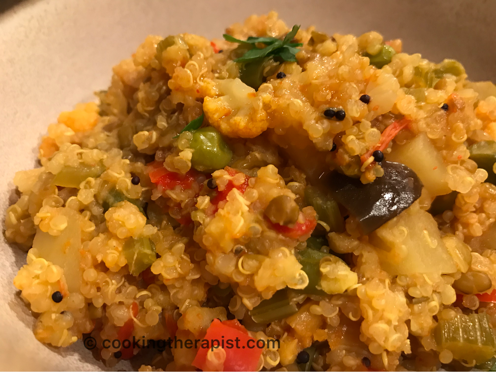 Quinoa khichadi / Quinoa and lentil easy one pot meal / Diabetic friendly bowl ( Vegan + Gluten Free)