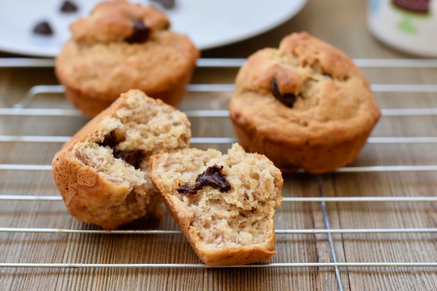 Sugar free banana chocolate chip muffin / eggless banana chocolate chip muffin